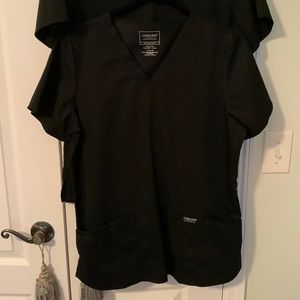 Cherokee Revolution V neck scrub top, Black, LN